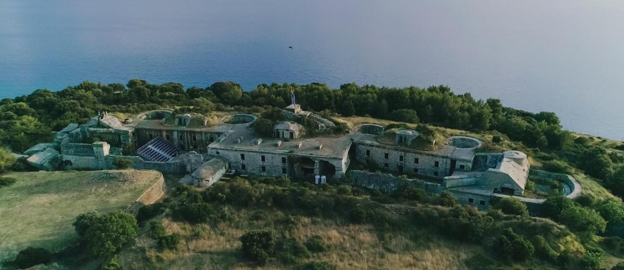 Apartments Sara بالي المظهر الخارجي الصورة
